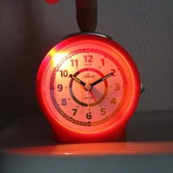 ATLANTA Réveil Orange à Quartz Silencieux Pour Enfant 7 ATLANTA Réveil Orange à Quartz Silencieux Pour Enfant -1001 Pendules Boutique oa1999 lumiere